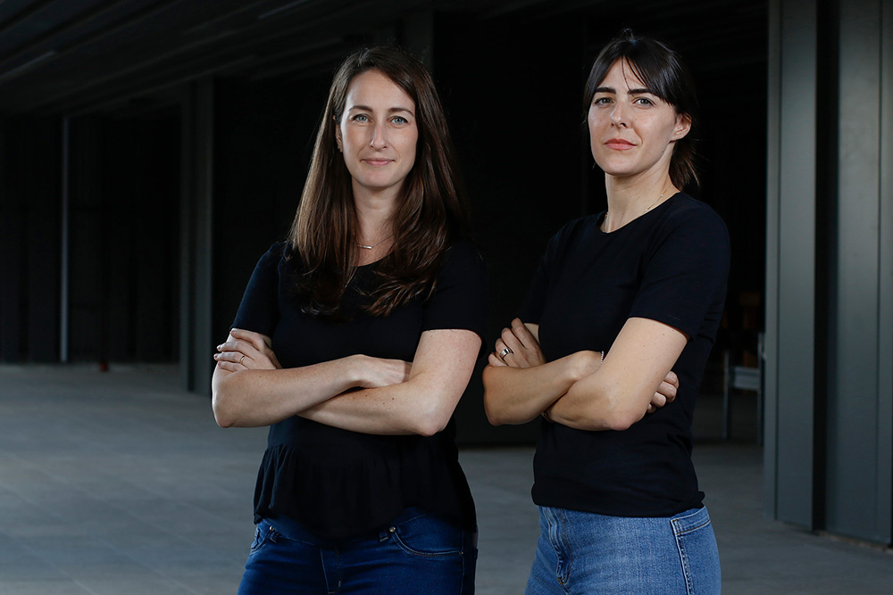 Emily de Gennaro (Data Operations Director) y Mercedes Alonzo( Operations Director).